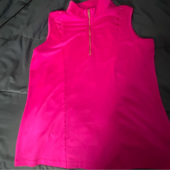 Tail Tops - TAIL Hot Pink Vented Golf Shirt Women’s Size Medium Zippered